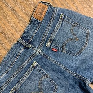 Levi 515 Boot Cut Jeans Size 6p